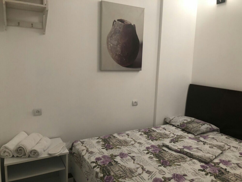 Ереван: No Problem Hotel at Glinka Street
