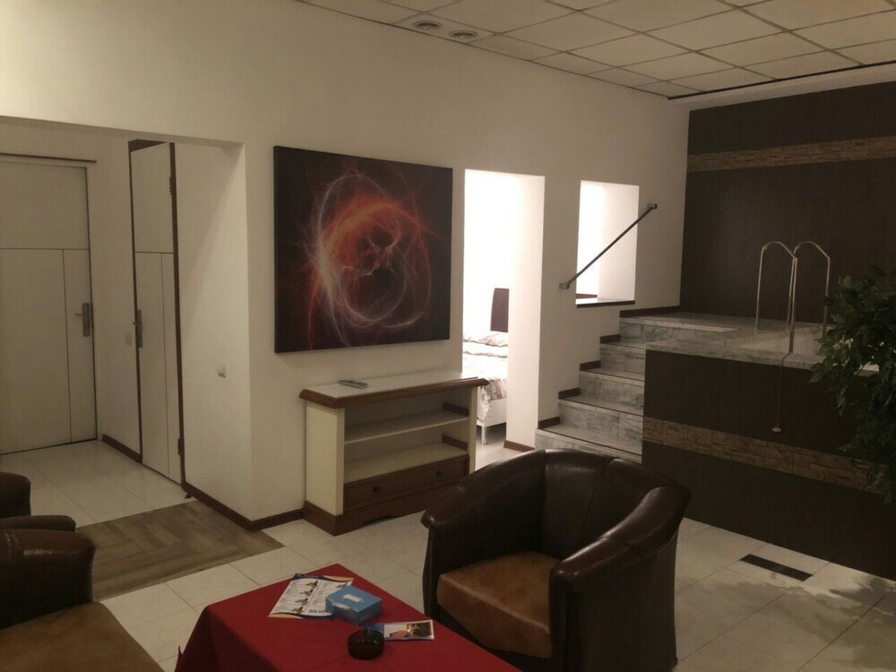 Ереван: No Problem Hotel at Glinka Street