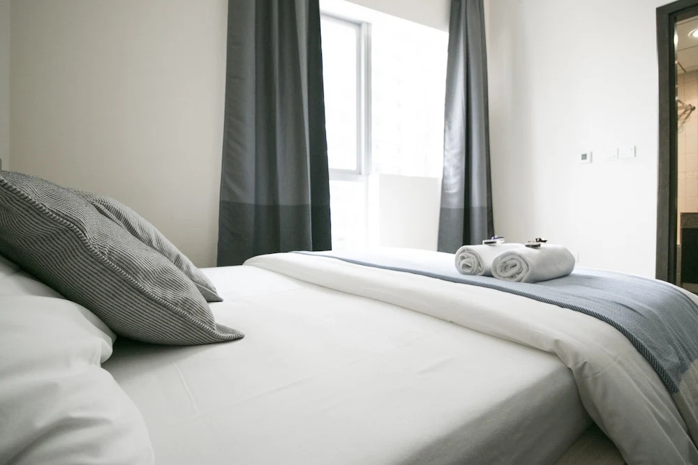 Дубай: Central Tower by Hi Guests Vacation Homes