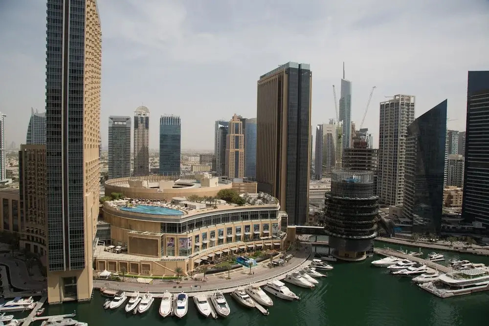 Дубай: Central Tower by Hi Guests Vacation Homes