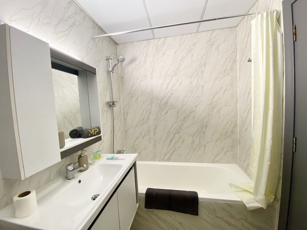 Дубай: Marco Polo - Charming & Vibrant Apartment in JLT