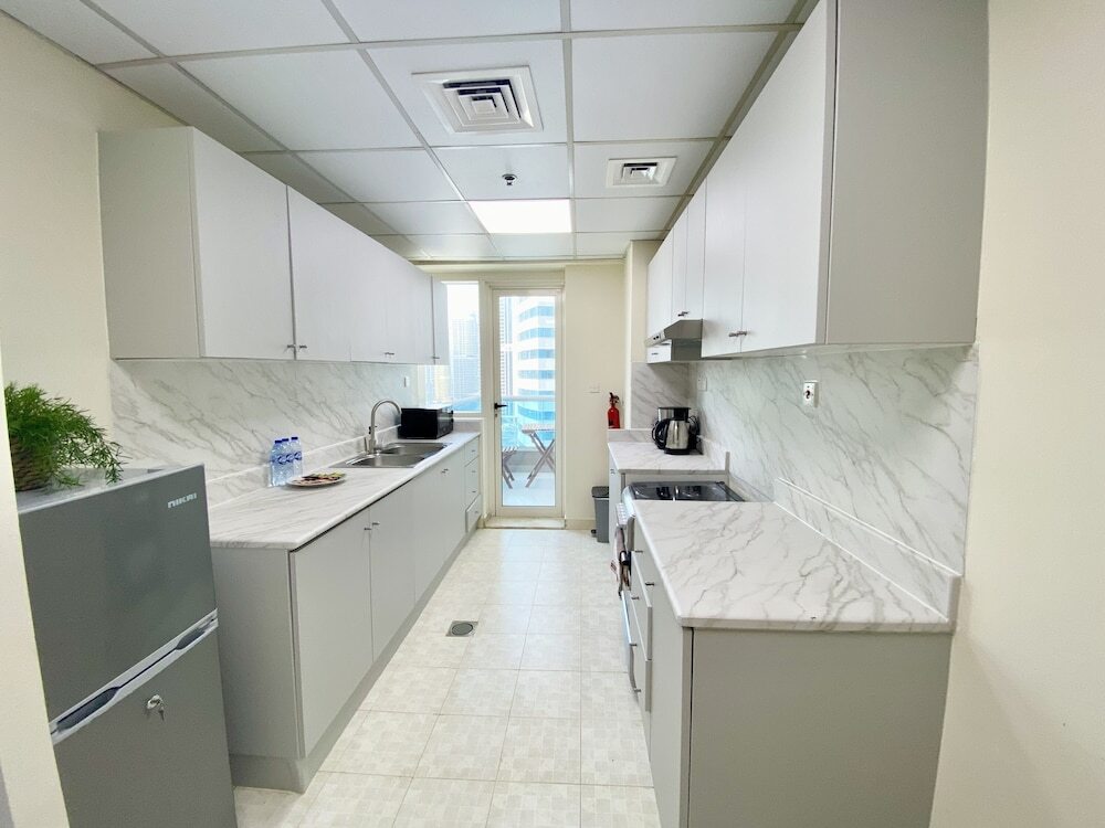 Дубай: Marco Polo - Charming & Vibrant Apartment in JLT