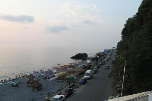 Гонио: Pirveli Guest House