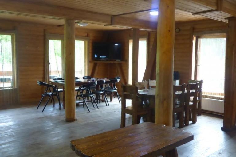 Местиа: Hotel Hatsvali