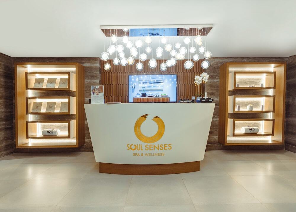 Дубай: Khalidia Palace Hotel Dubai