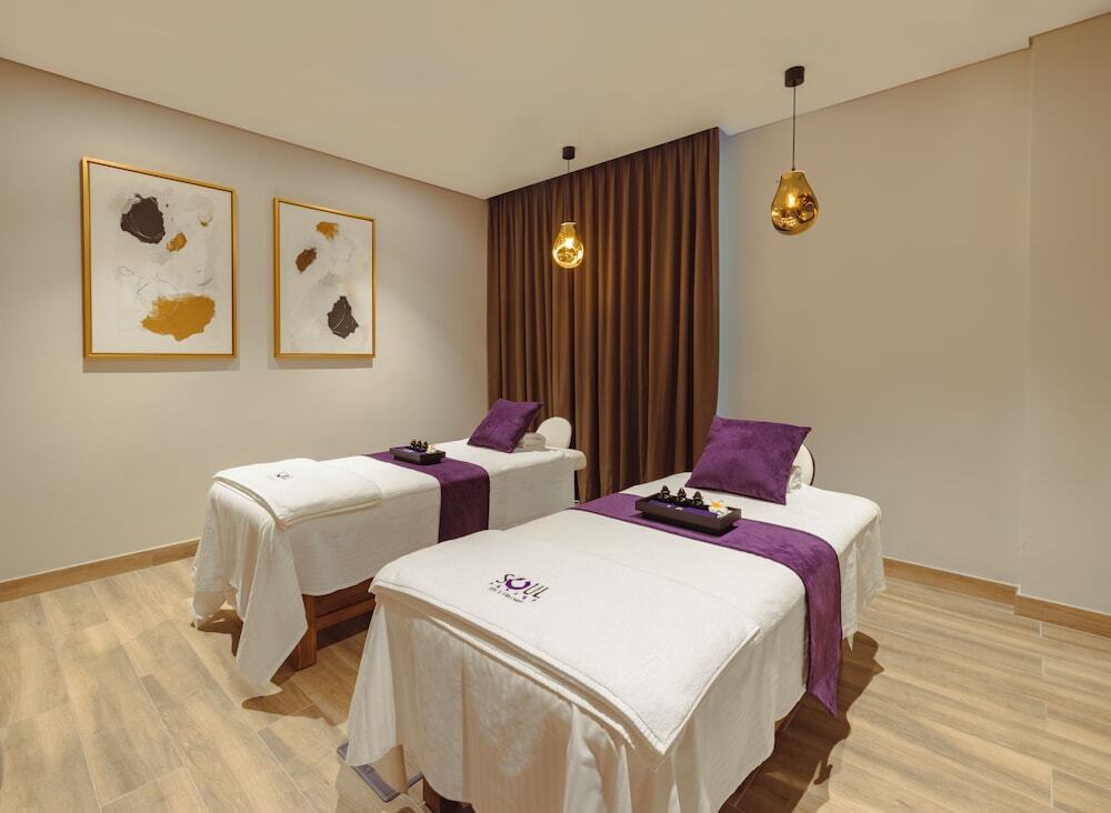 Дубай: Khalidia Palace Hotel Dubai