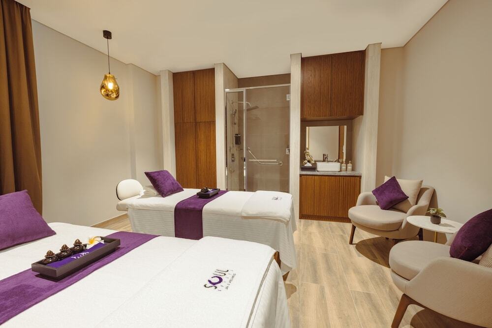Дубай: Khalidia Palace Hotel Dubai