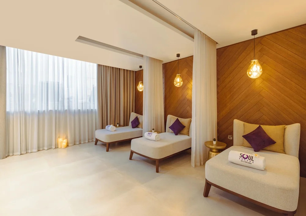 Дубай: Khalidia Palace Hotel Dubai