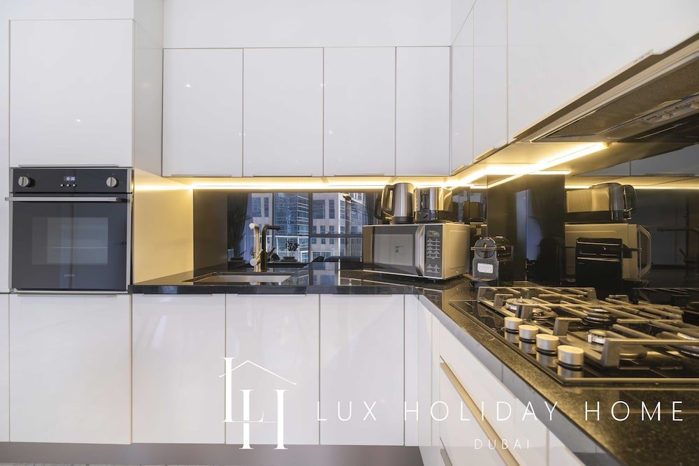 Дубай: LUX - The Pad Executive Suite 4