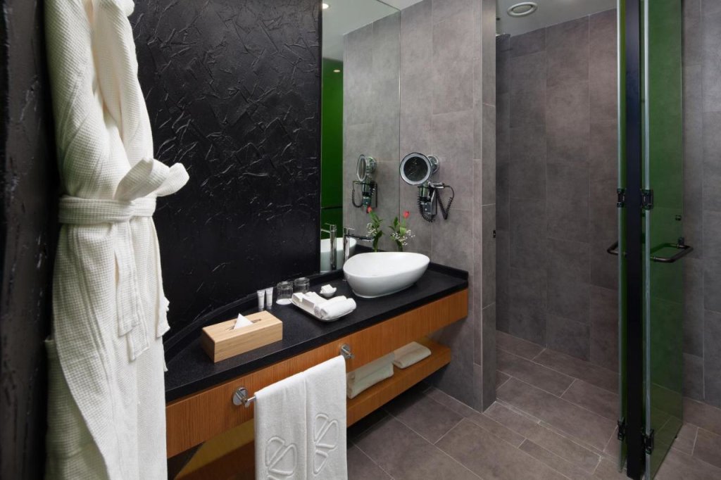 Дубай: Al Khoory Sky Garden Hotel