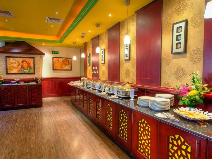 Дубай: Fortune Grand Hotel Apartment