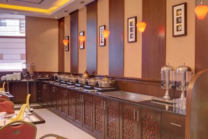Дубай: Fortune Grand Hotel Apartment