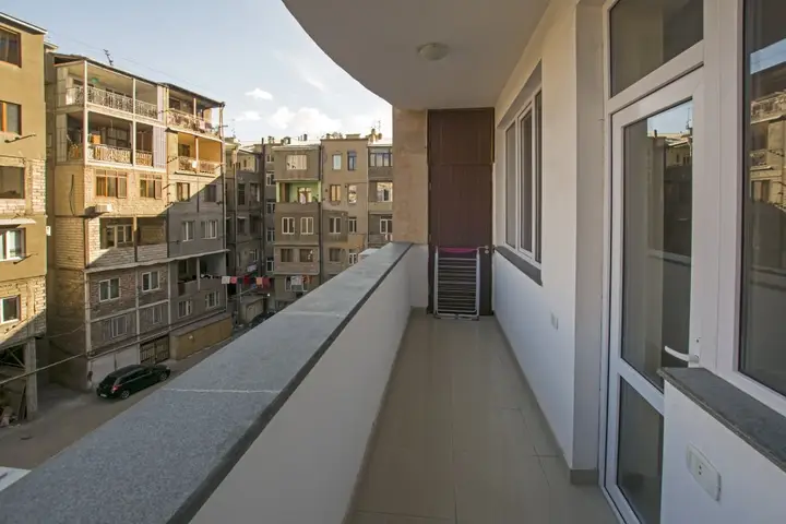 FlatsInYerevan - Apartment At Aram — фото 1