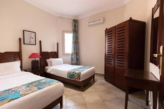 Эль-Аламейн: Golden Ocean Marina Hotel
