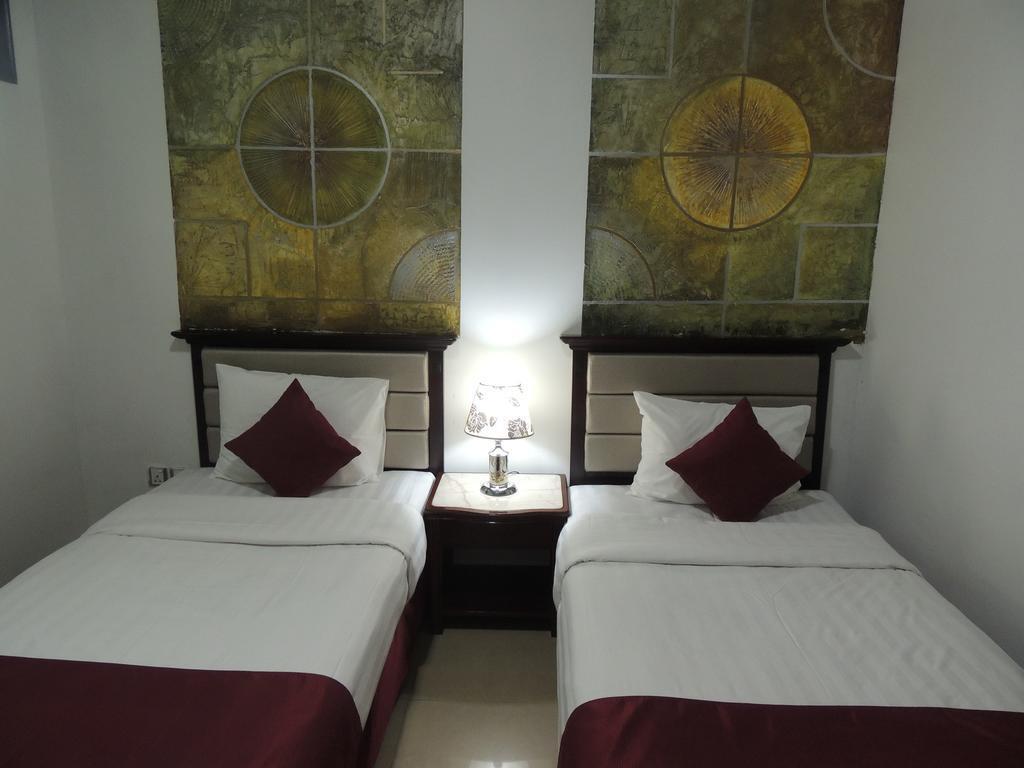 Дубай: Oriental Palace Hotel Apartments