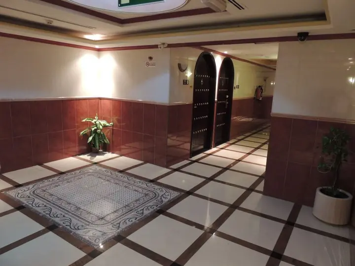 Дубай: Oriental Palace Hotel Apartments