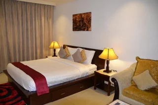 Дубай: Oriental Palace Hotel Apartments