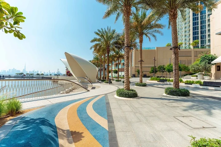 Дубай: Maison Privee - Trendy Apt on the Creek with Superb Dubai Skyline Vw