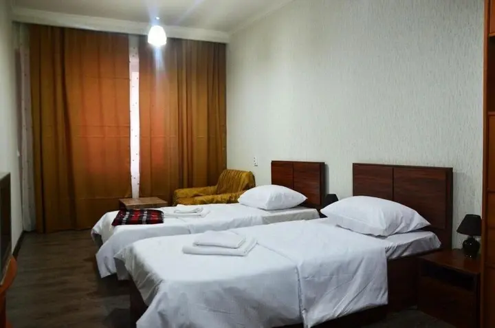 Тбилиси: Hotel Old Villa Metekhi