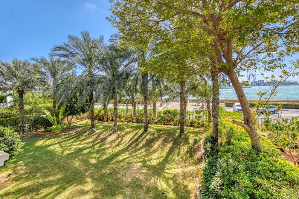 Дубай: Maison Privee - Majestic Resort Villa with Private Pool on The Palm
