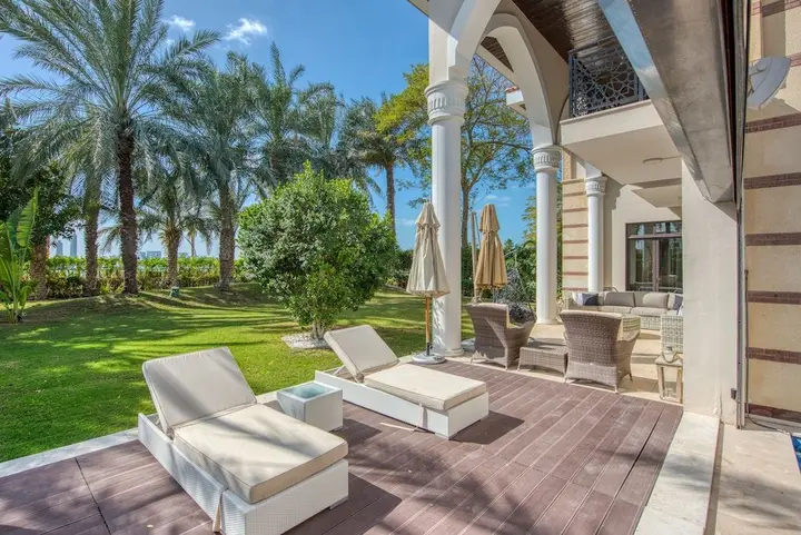 Дубай: Maison Privee - Majestic Resort Villa with Private Pool on The Palm