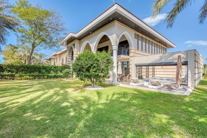 Дубай: Maison Privee - Majestic Resort Villa with Private Pool on The Palm