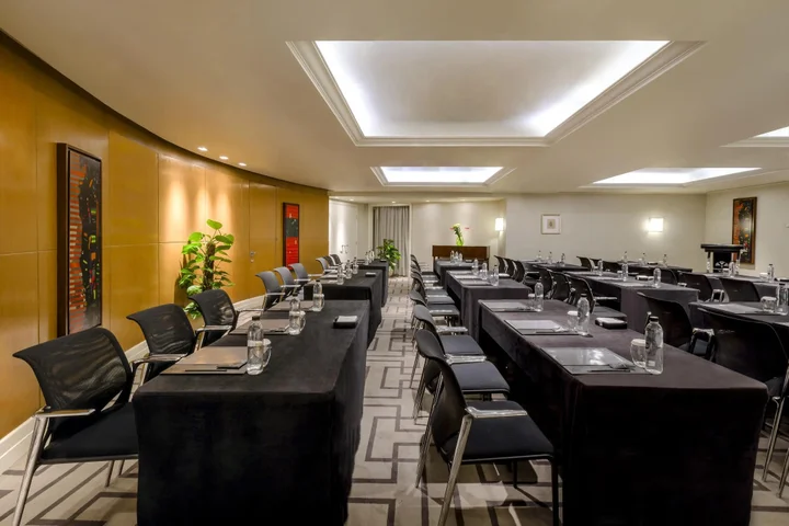 Каир: Kempinski Nile Hotel Garden City Cairo