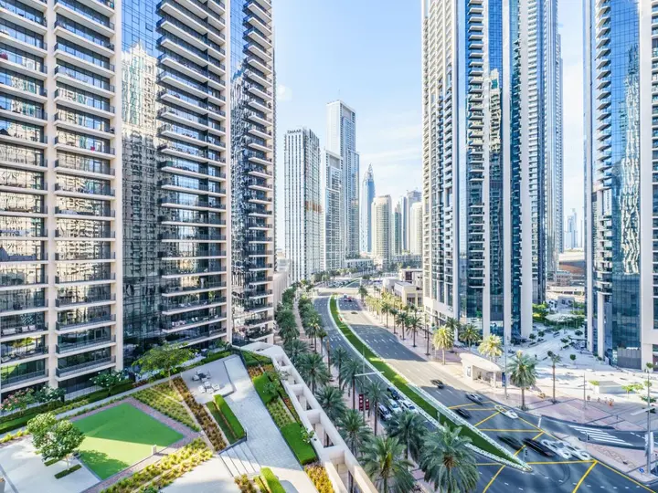 Дубай: Апартаменты Classy 2BR in Boulevard Crescent | Downtown Dubai