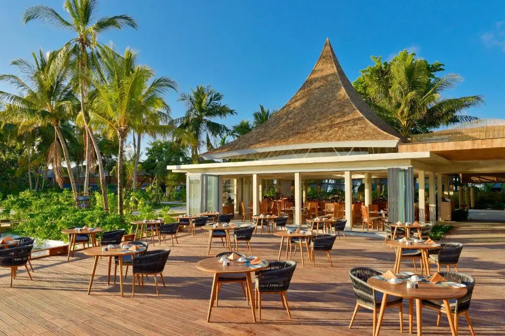 Атолл Алиф-Алиф: Kuramathi Maldives