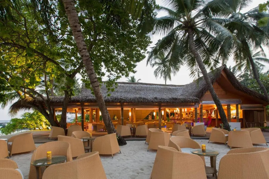 Атолл Алиф-Алиф: Kuramathi Maldives