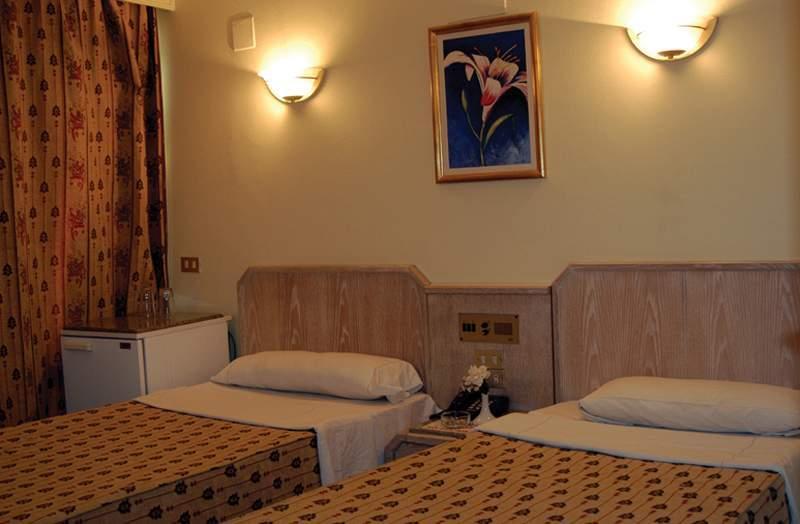 Луксор: emilio hotel