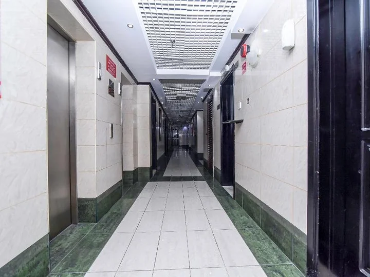 Дубай: Hafez Hotel Apartment by Gemstones