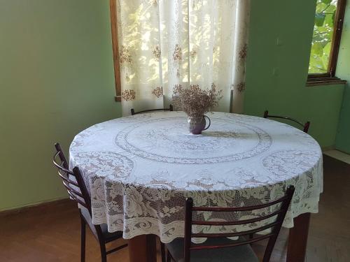 Зугдиди: My Moon Hostel