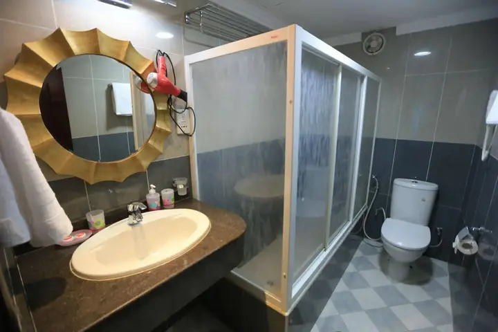 Дубай: Sun City International Hotel