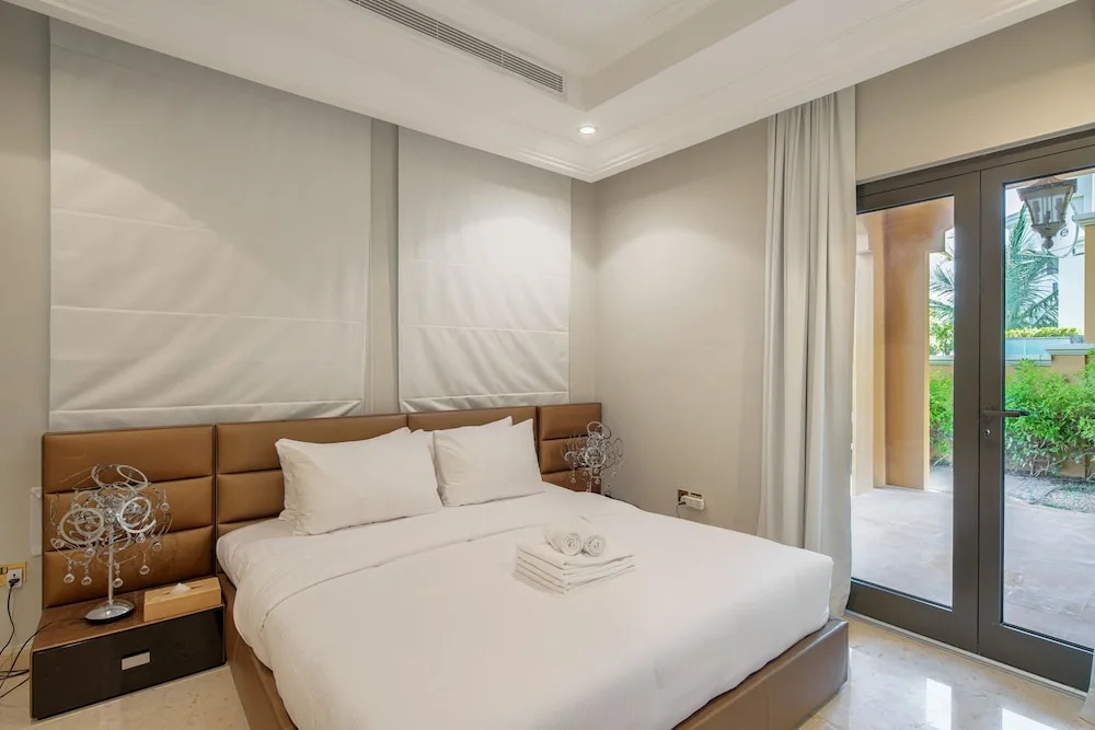 Дубай: Maison Privee - Frond Villa F