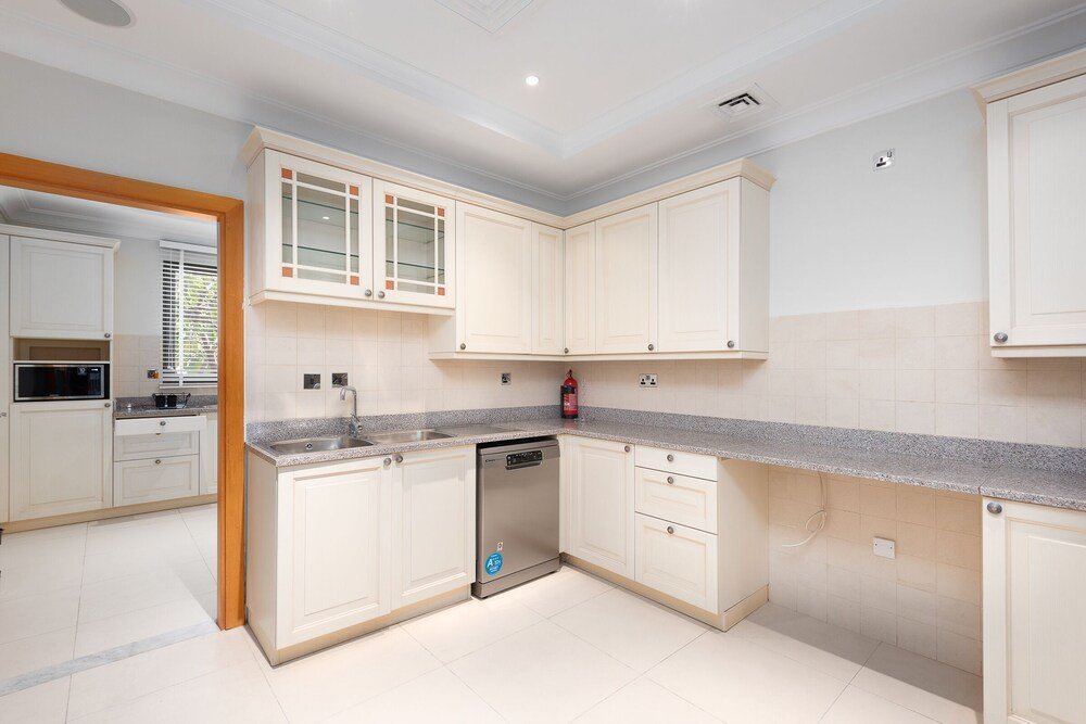 Дубай: Maison Privee - Frond Villa F