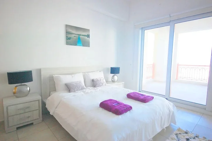 Дубай: Kennedy Towers - Marina Residences 2