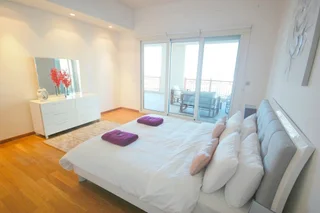 Дубай: Kennedy Towers - Marina Residences 2