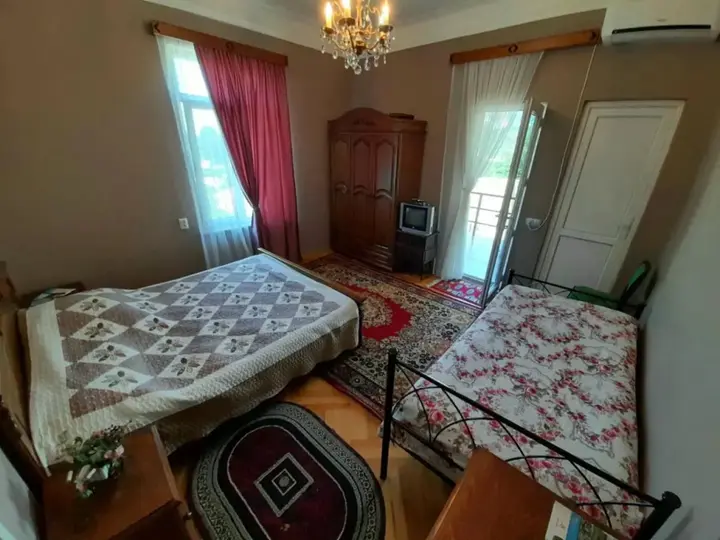 Батуми: Kemeni HGuest House