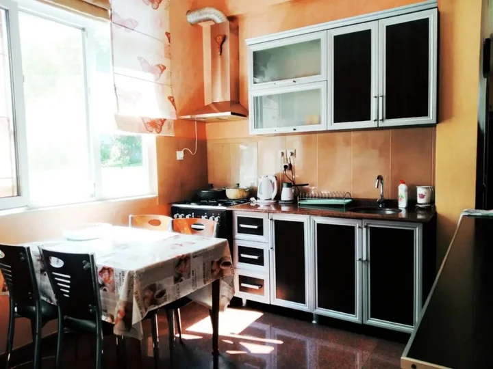 Батуми: Kemeni HGuest House