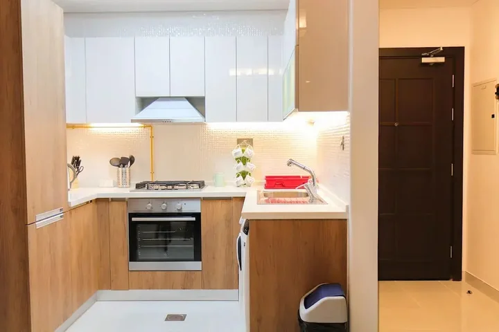 Дубай: Resortz Residence Block 3 by Danube