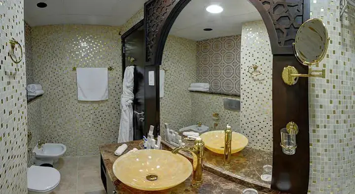 Дубай: Boutique 7 Hotel and Suites