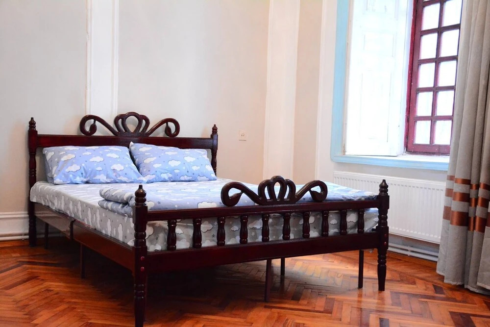 Баку: Flora Hostel