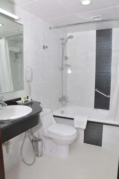 Абу-Даби: Phoenix Plaza Hotel Apartments