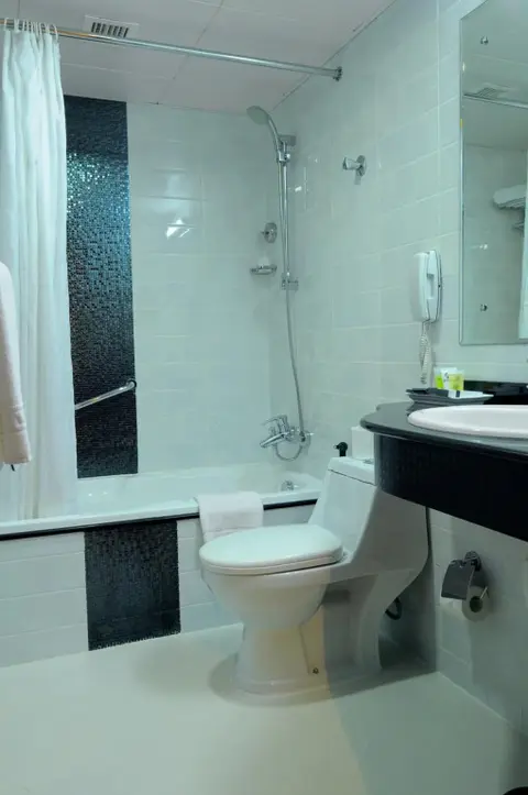 Абу-Даби: Phoenix Plaza Hotel Apartments