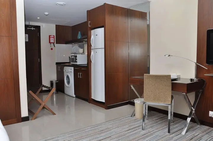 Абу-Даби: Phoenix Plaza Hotel Apartments
