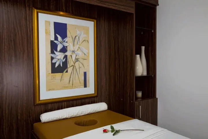 Абу-Даби: Phoenix Plaza Hotel Apartments