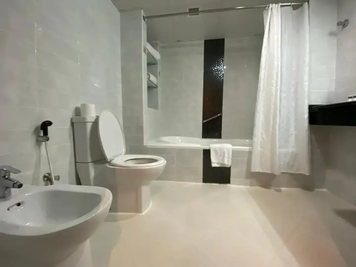 Абу-Даби: Phoenix Plaza Hotel Apartments