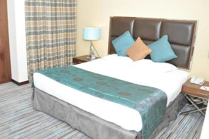 Абу-Даби: Phoenix Plaza Hotel Apartments