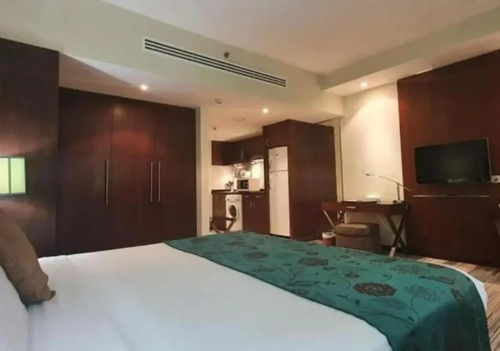 Абу-Даби: Phoenix Plaza Hotel Apartments